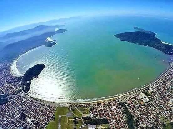 Suites Encantarias Entrada Indep Itagua 5M A Pe Praia Grande E Tenorio Temos Copa P Cafe Убатуба Екстериор снимка